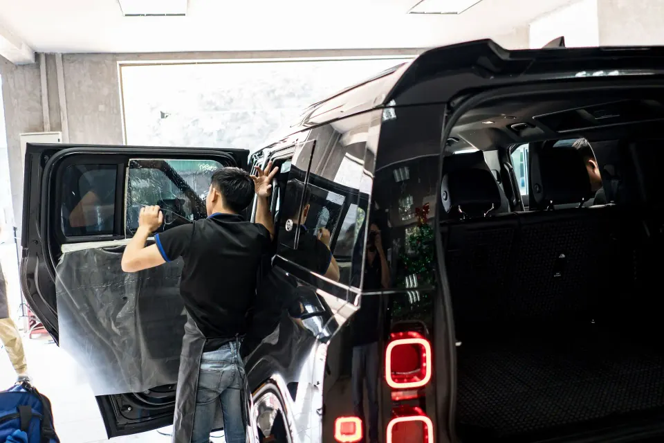 Teinte de vitres professionnelle chez Moojo Auto Spa